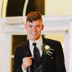 Meet your Posher, Sam